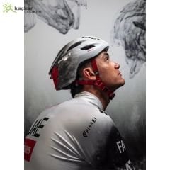 Met Helmet Manta Mips Team Edition UAE XRG Kask