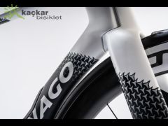 COLNAGO Y1Rs Karbon Shimano Dura-ace Vision SC45 SDM5