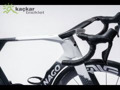 COLNAGO Y1Rs Karbon Shimano Dura-ace Vision SC45 SDM5